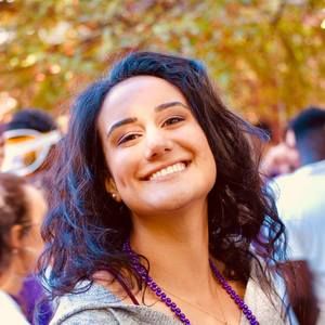 Meet your Posher, Abigail